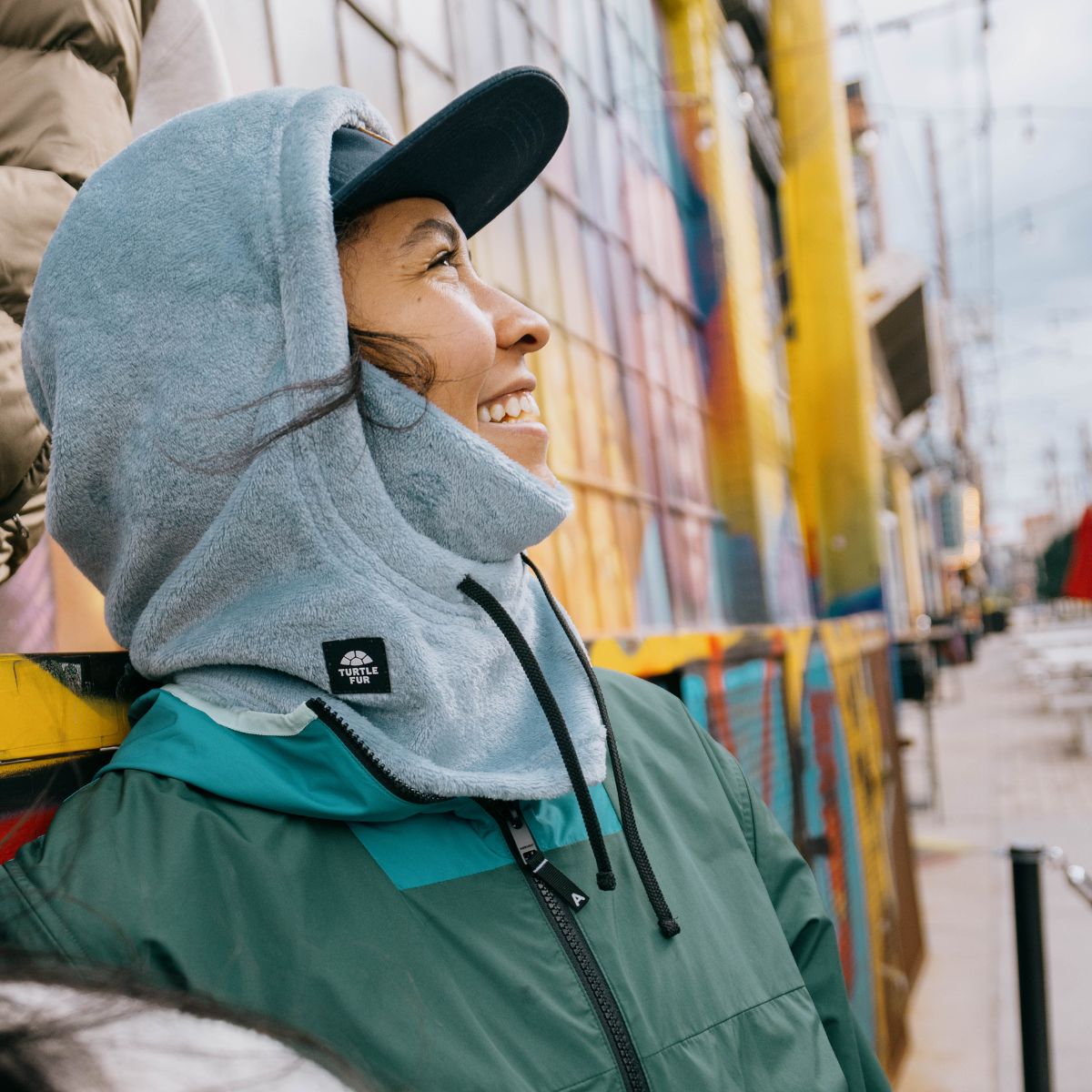 Comfort Plush Ollie Overhood / Color-Blue Steel