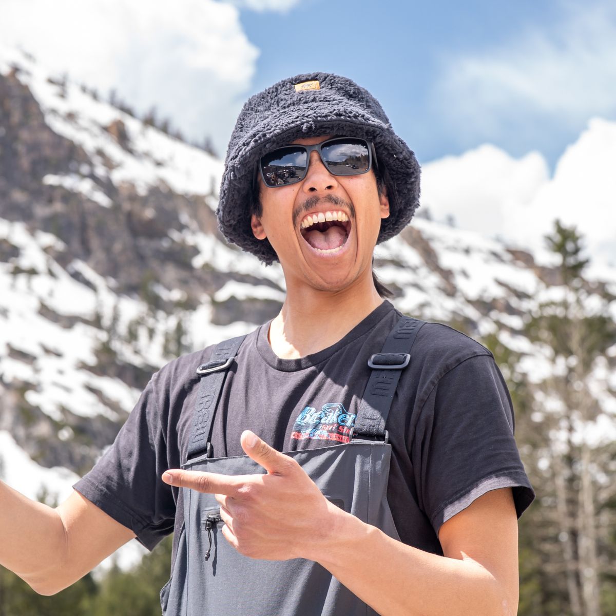 Comfort Lush Stomp Bucket Hat / Color-Transformative Teal